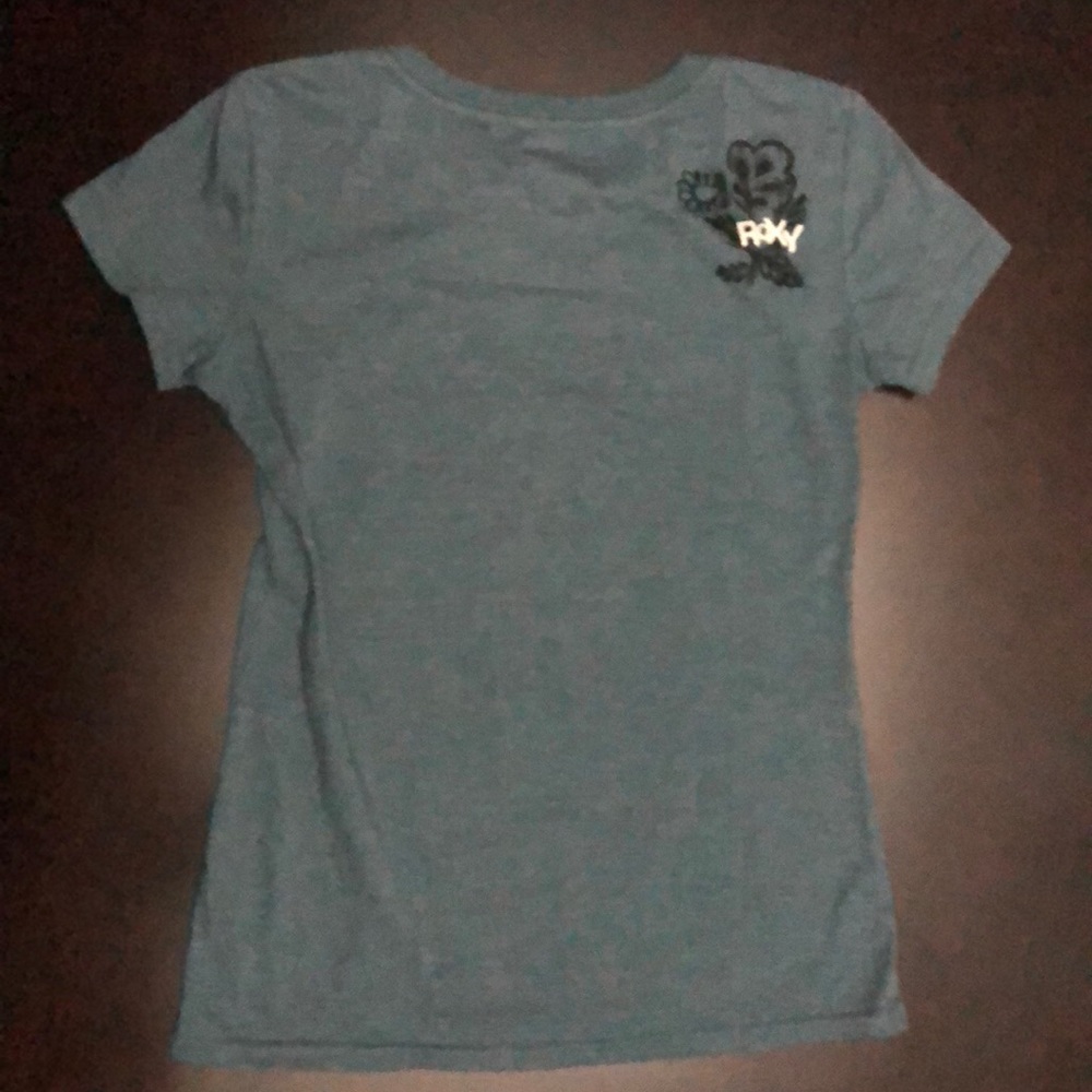 Like New Roxy t-shirt - Picture 2 of 4
